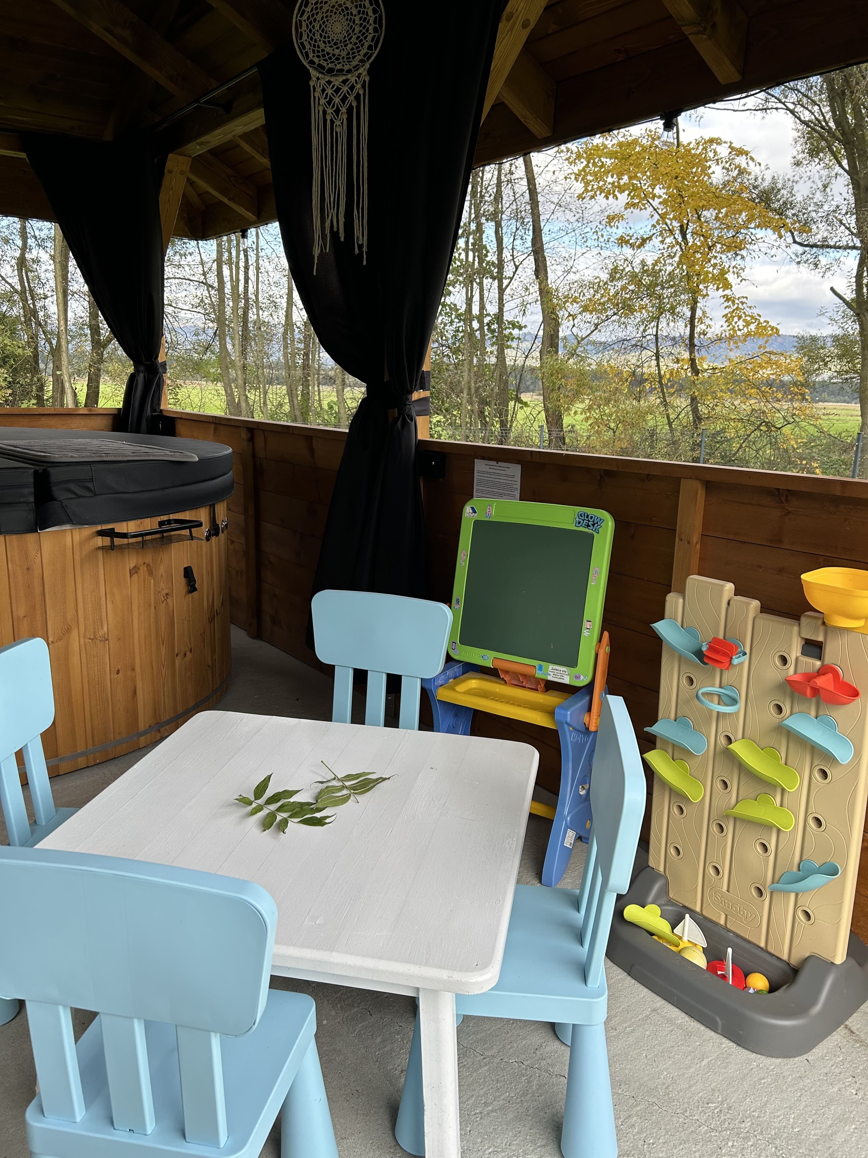 Przestrzeń wspólna i otoczenie 16